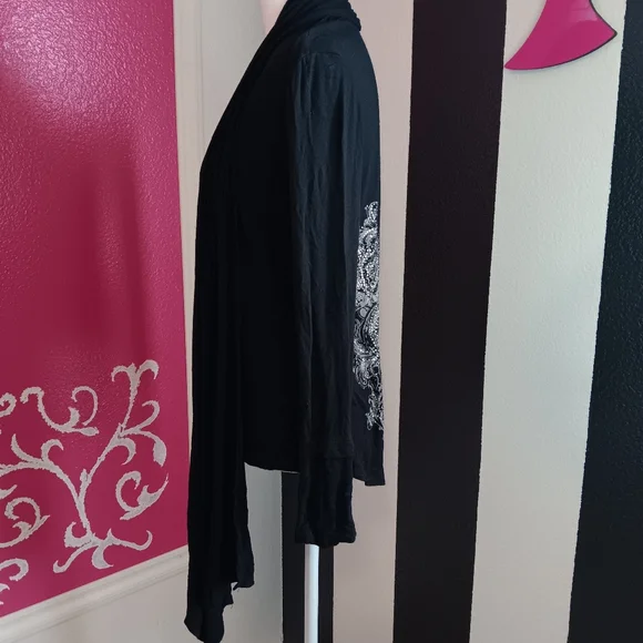 S-Twelve Black Top with Silver Embellishments - Picture 3 of 9